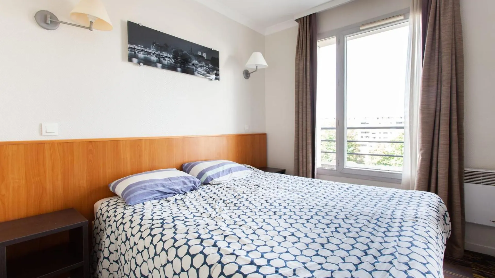 Cosy Apt With Balcony Near Buttes Chaumont Paris Daire