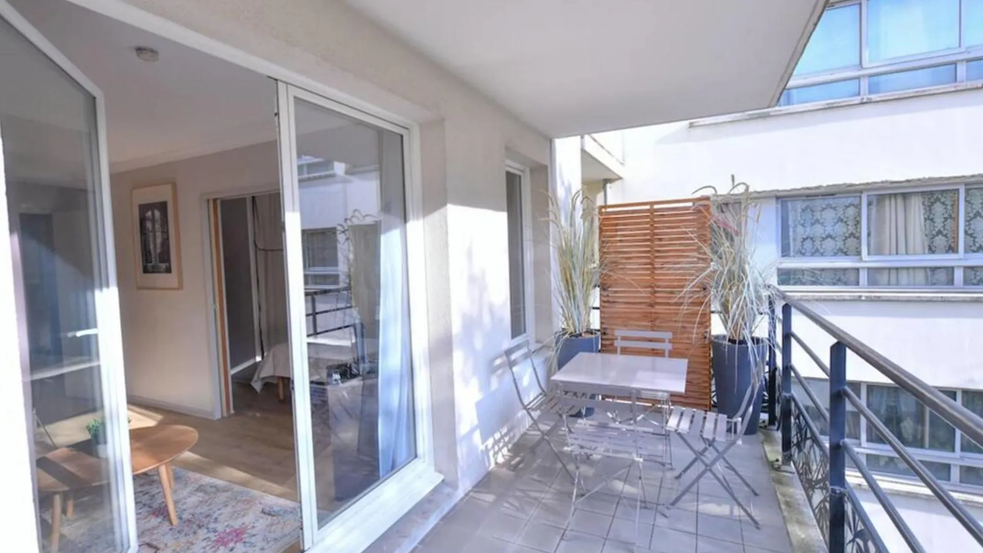 Cosy Apt With Balcony Near Buttes Chaumont Paris
